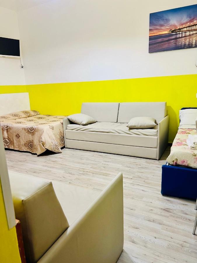 Roma Guest House ภายนอก รูปภาพ