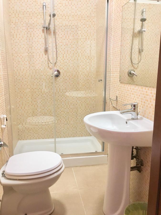 Roma Guest House ภายนอก รูปภาพ