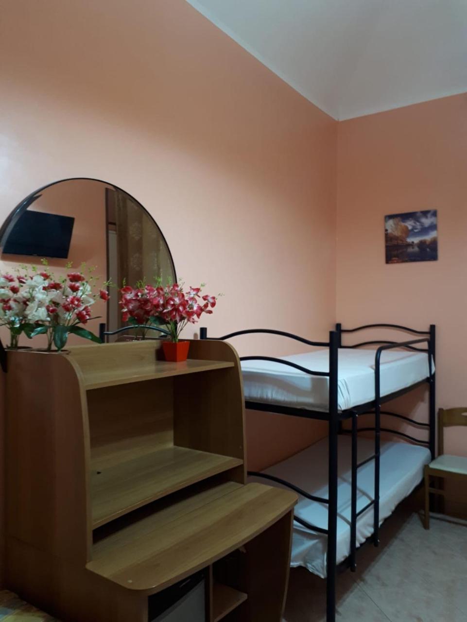 Roma Guest House ภายนอก รูปภาพ